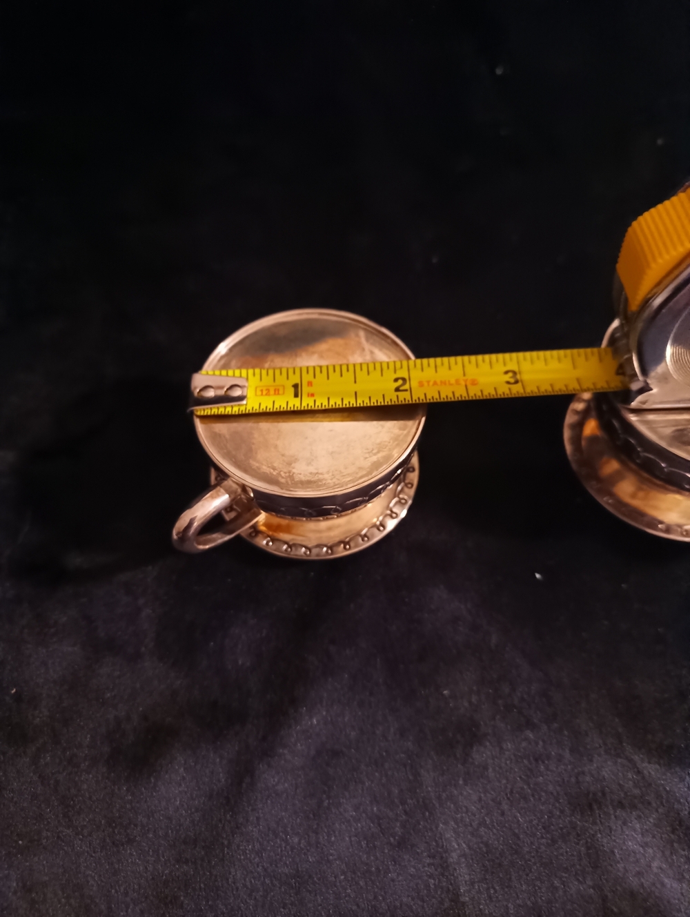 Classic Silver Decorative Salt and Pepper Shaker Set - Picture 8 of 9